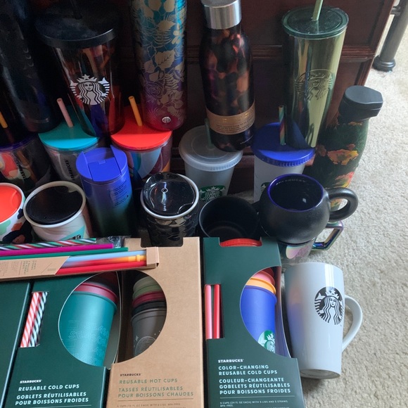 Starbucks cup collection NOT FOR SALE! (1-29-2021) - Picture 7 of 10